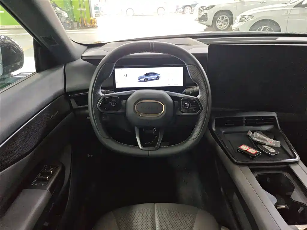 Lynk & Co 07 EM-P 2024 EM-P 126 long battery life Halo купить на сайте DeffCars