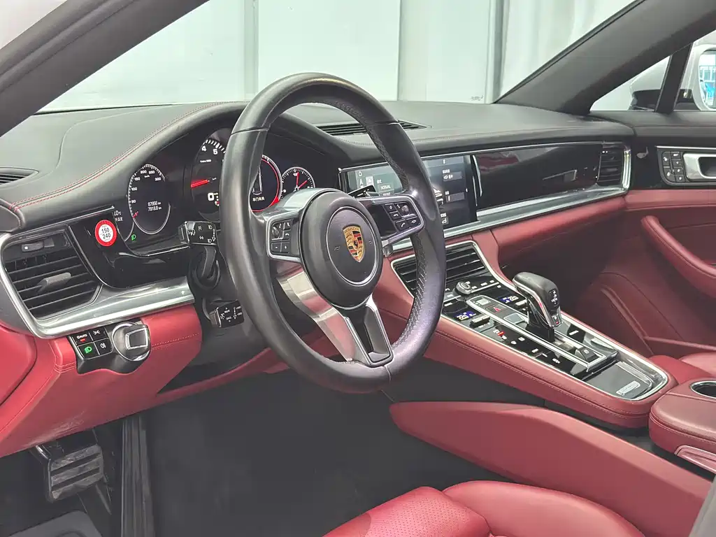 Panamera 2017 Panamera 3.0T купить на сайте DeffCars