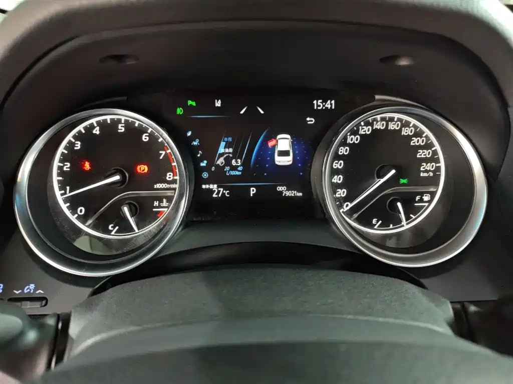 Camry 2021 2.0G Deluxe Edition купить на сайте DeffCars