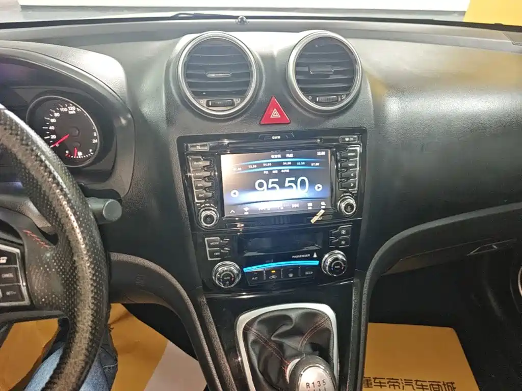 Haval H6 2015 upgraded version 1.5T manual two-wheel drive elite type купить на сайте DeffCars