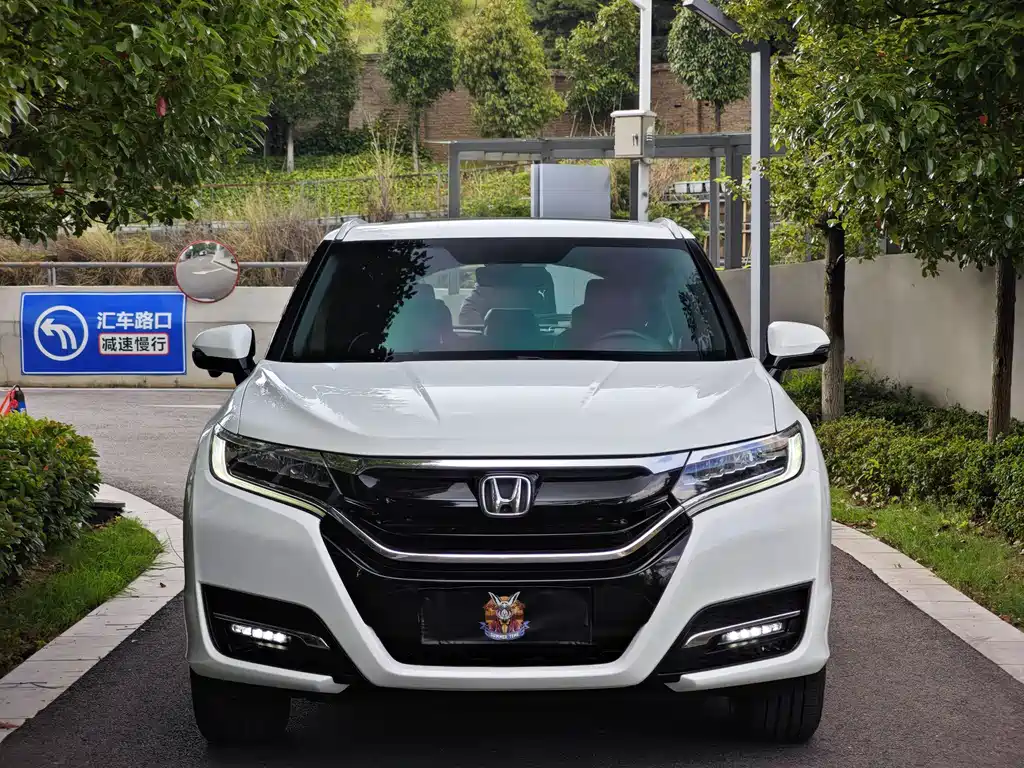 Honda UR-V 2017 370TURBO 4WD Premium Edition V купить на сайте DeffCars