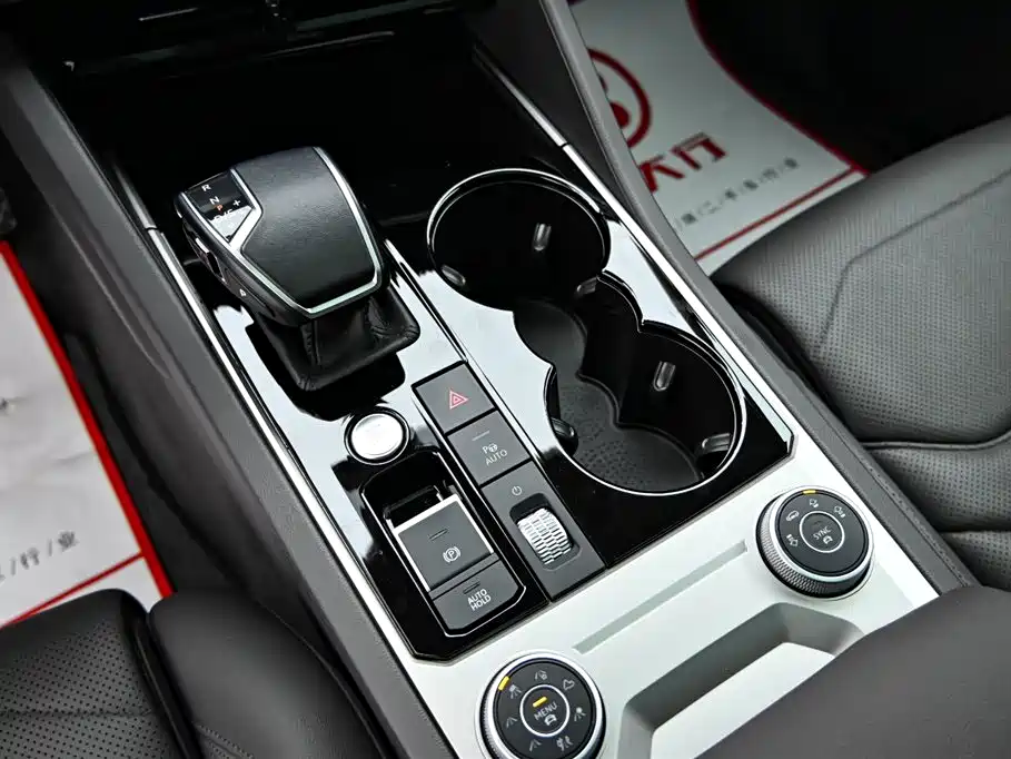 Touareg 2021 3.0TSI Ruixiang Edition Classic Sports Package купить на сайте DeffCars