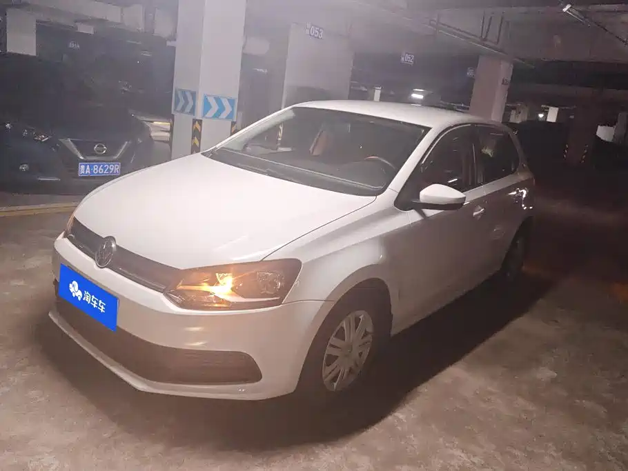 Polo 2016 1.4L manual fashion model купить на сайте DeffCars