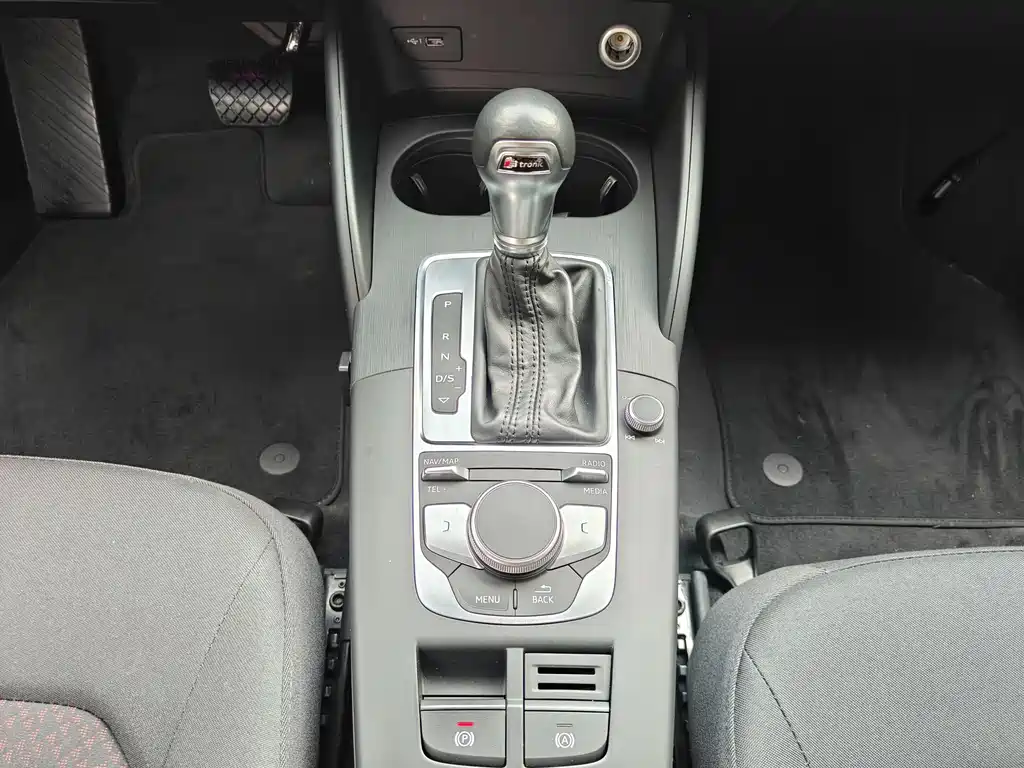 Audi A3 2019 Limousine 35 TFSI Enterprising National VI купить на сайте DeffCars