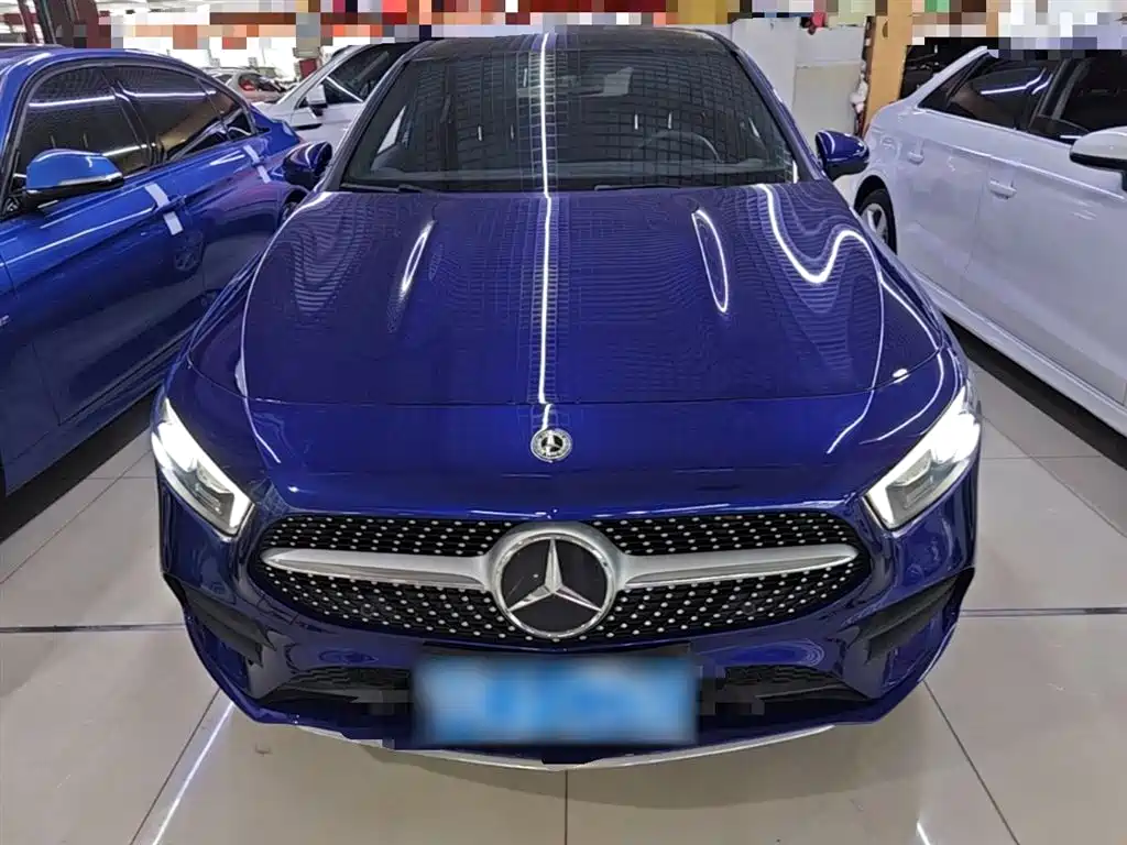 Mercedes-Benz A-Class 2020 Facelift A 200 L Sports Sedan Fashionable купить на сайте DeffCars