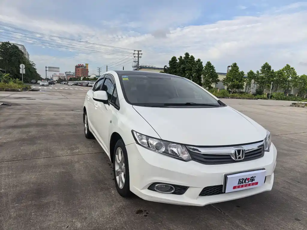 Civic 2013 10th Anniversary 1.8L Automatic Comfort Edition купить на сайте DeffCars