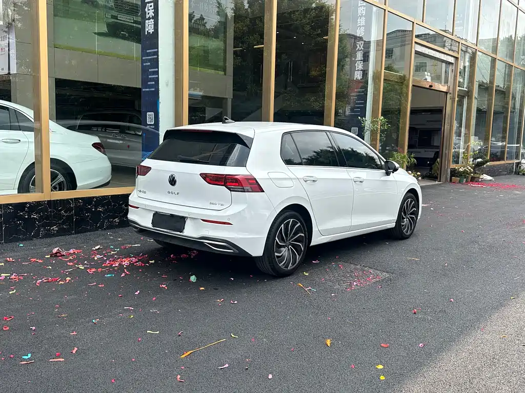 Golf 2021 280TSI DSG Pro First Edition купить на сайте DeffCars