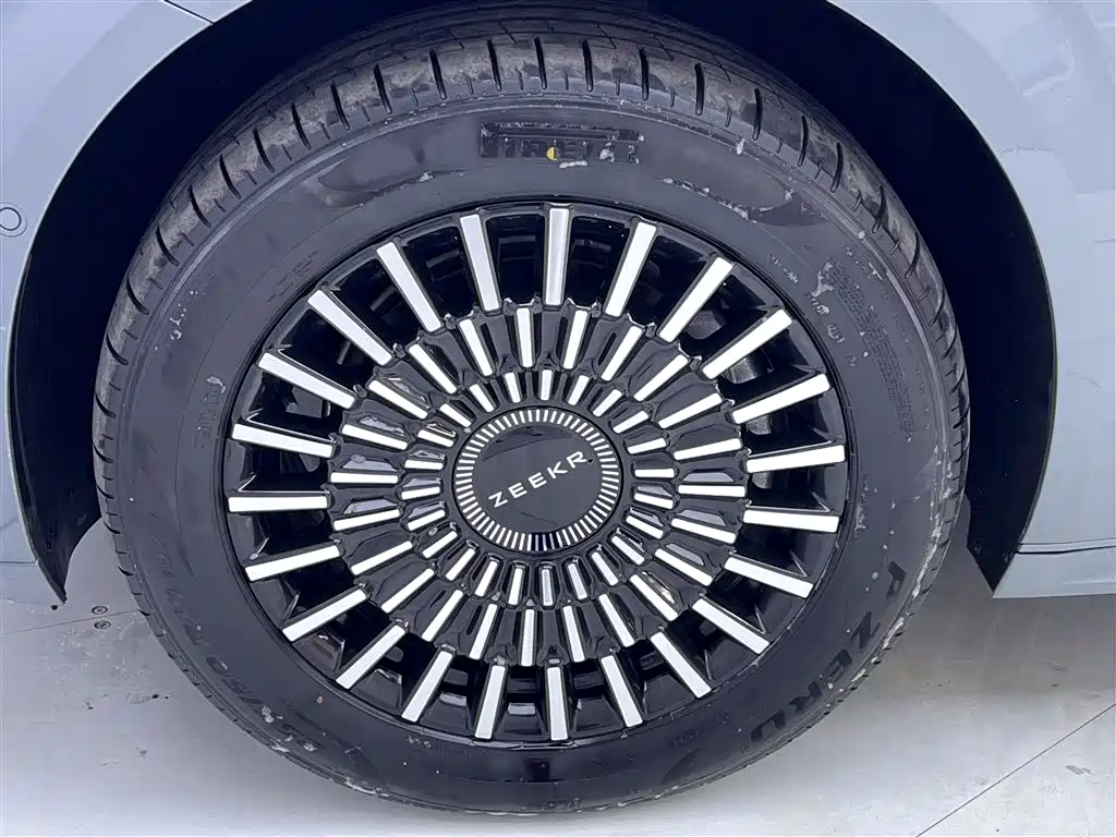 Jikrypton 009 2024 six-seat executive version four-wheel drive 108kWh купить на сайте DeffCars