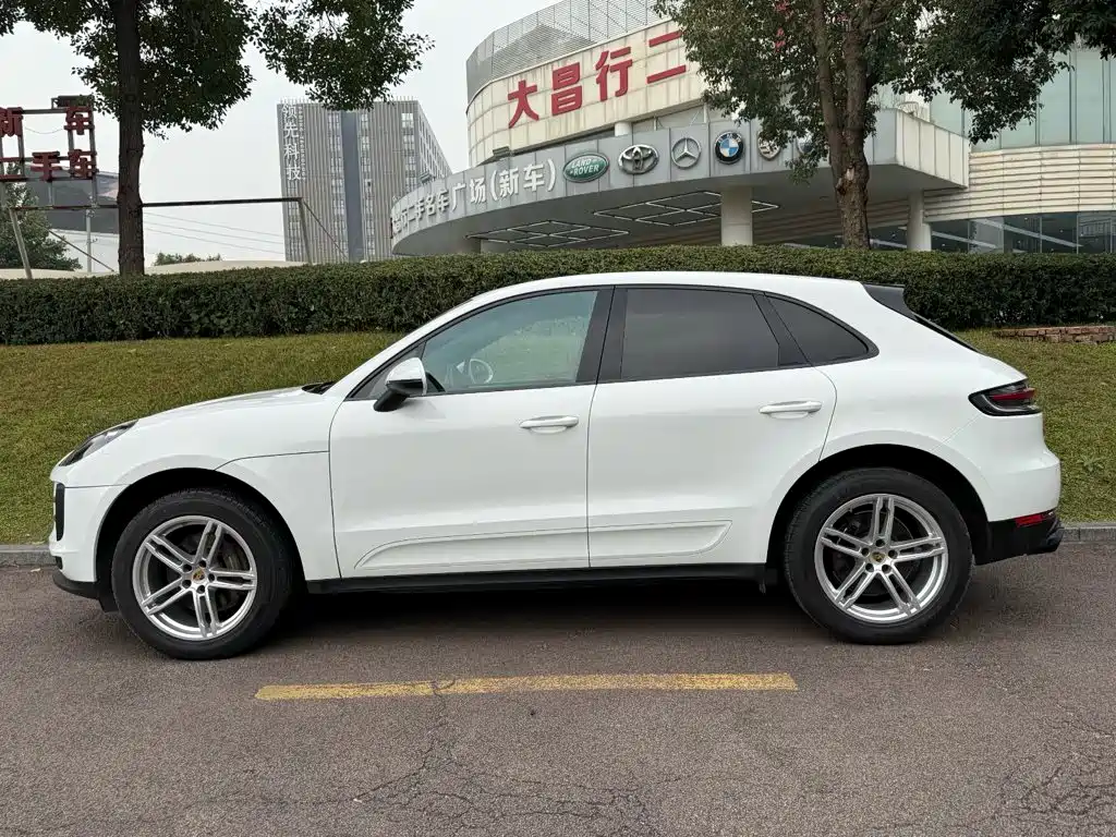 Macan 2020 Macan 2.0T купить на сайте DeffCars