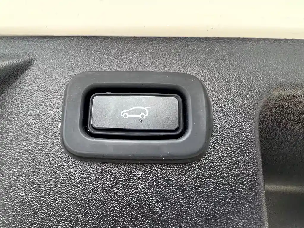 Discovery Sport 2020 249PS R-Dynamic Performance Technology Edition 7-seater купить на сайте DeffCars