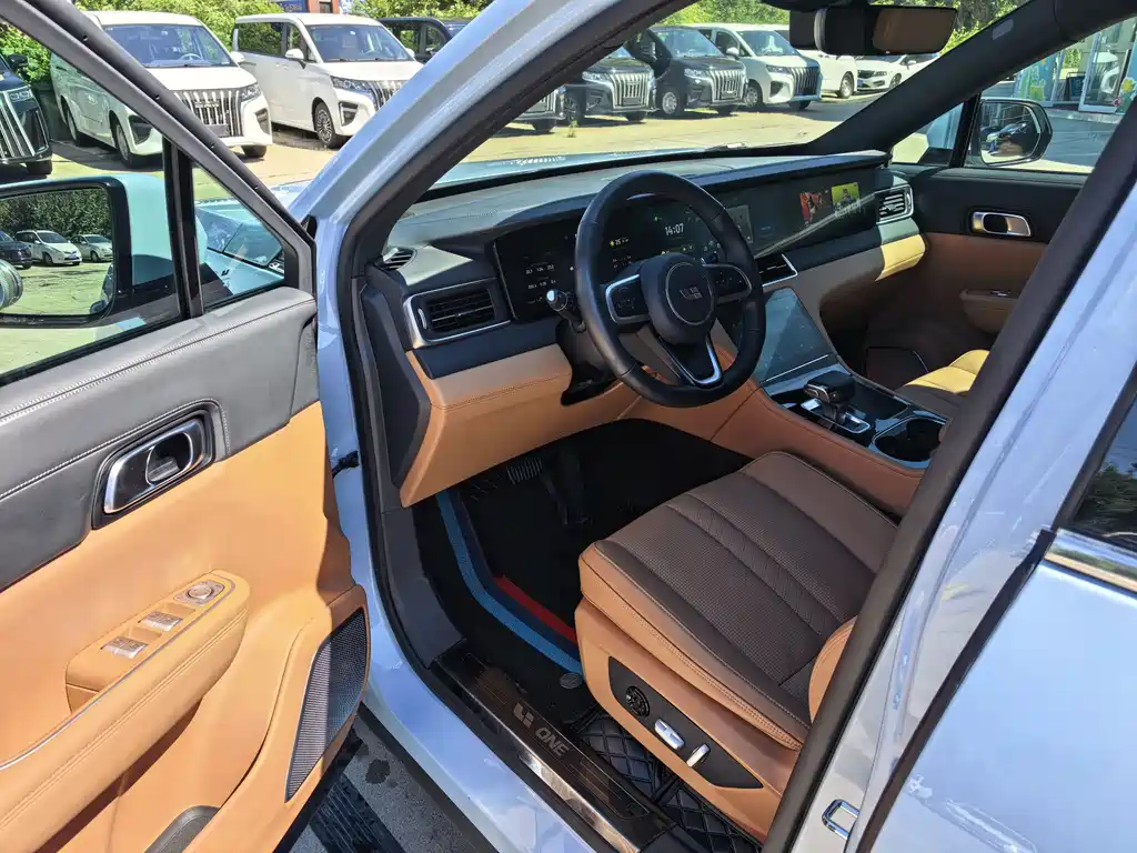 Ideal ONE 2020 extended range 6-seater version купить на сайте DeffCars