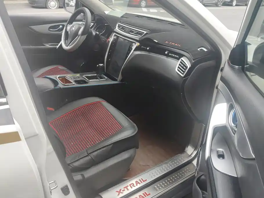 X-Trail 2014 2.5L CVT Advanced Edition 4WD купить на сайте DeffCars