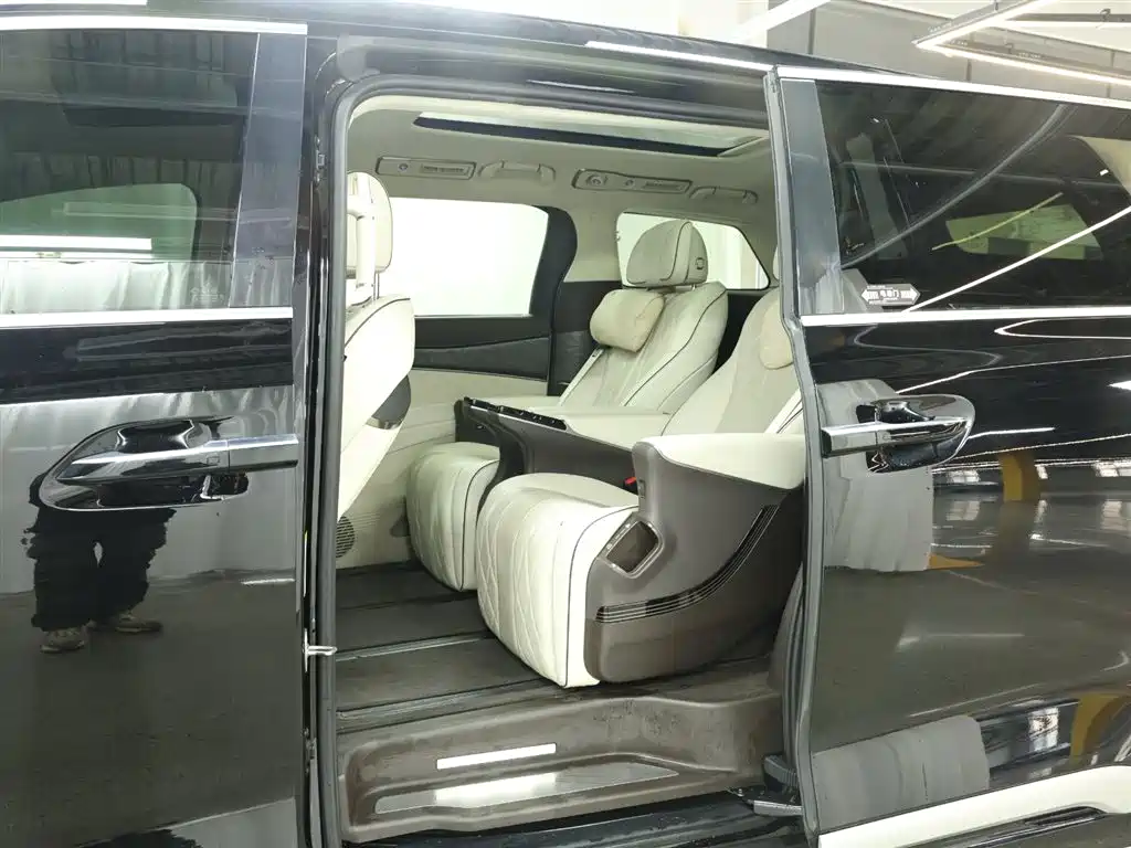 Denza D9 2024 DM-i 1050 Exclusive Type купить на сайте DeffCars