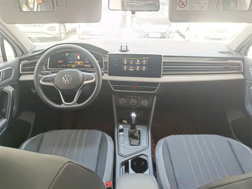 Tiguan L 2022 330TSI automatic two-wheel drive comfort version купить на сайте DeffCars