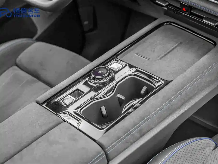 Touron 2025 Touron Pro 450TSI four-wheel drive peak version купить на сайте DeffCars