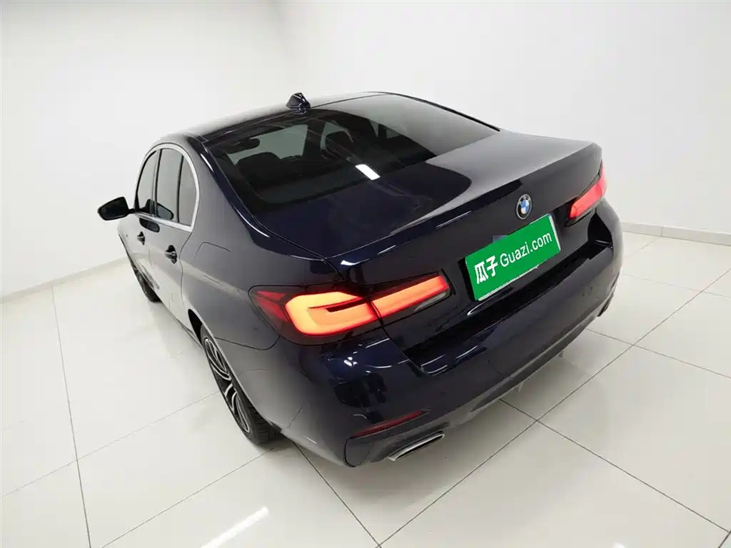 BMW 5 Series 2022 facelift 530Li leading M sports package купить на сайте DeffCars