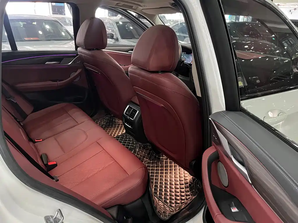 BMW X3 2022 Model 2 xDrive30i Leading M Night Package купить на сайте DeffCars