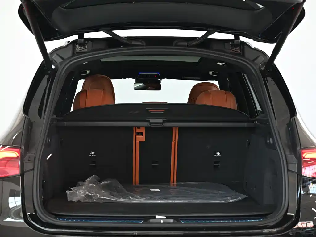 Mercedes-Benz GLC 2023 facelift GLC 300 L 4MATIC dynamic 5-seater купить на сайте DeffCars