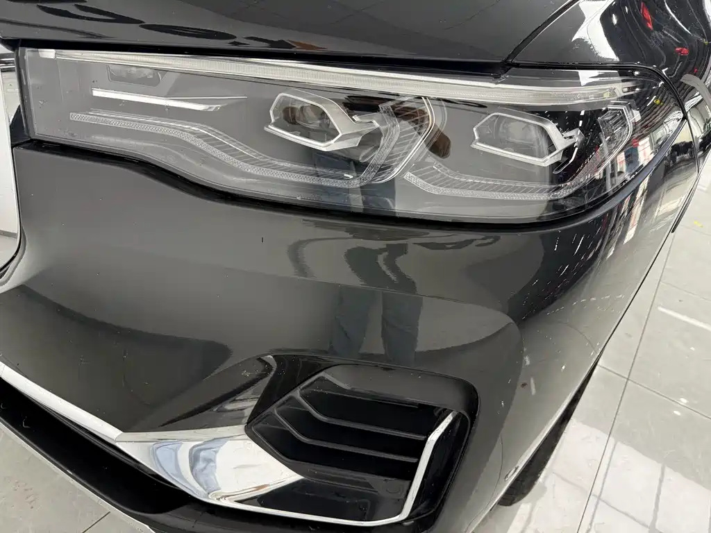 BMW X7 2021 facelift xDrive40i leading luxury package купить на сайте DeffCars