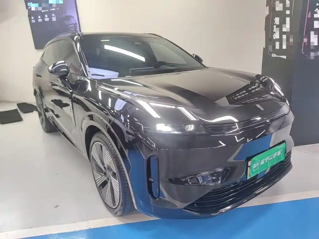 Lynk & Co 08 EM-P 2023 model 120km long range Halo купить на сайте DeffCars