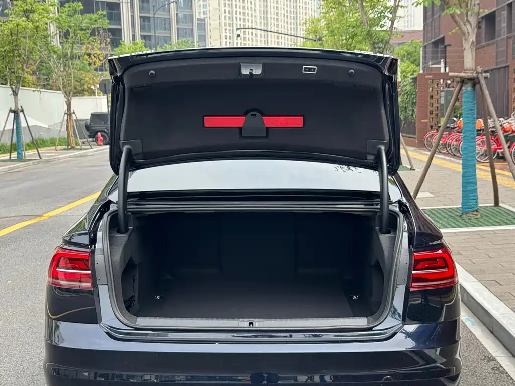 Huiang 2021 380TSI Deluxe Edition купить на сайте DeffCars