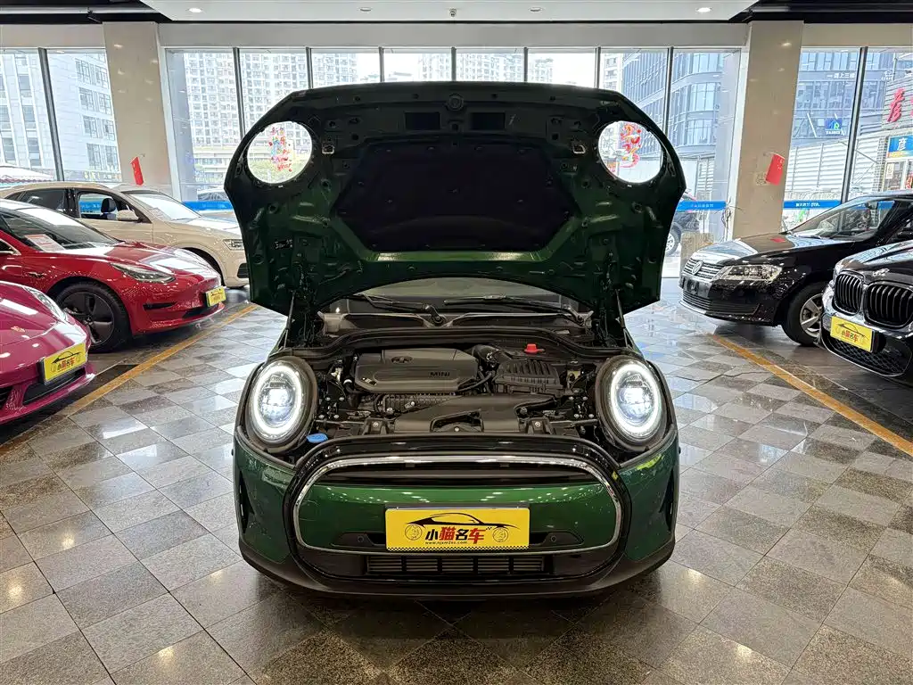 MINI 2022 1.5T COOPER Classic купить на сайте DeffCars