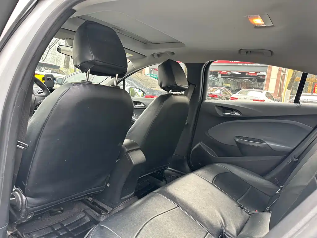 Cruze 2018 320 Automatic Pioneer Sunroof Edition купить на сайте DeffCars