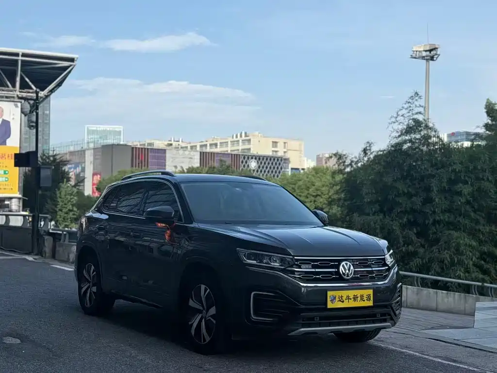Tayron GTE 2020 1.4T luxury model купить на сайте DeffCars