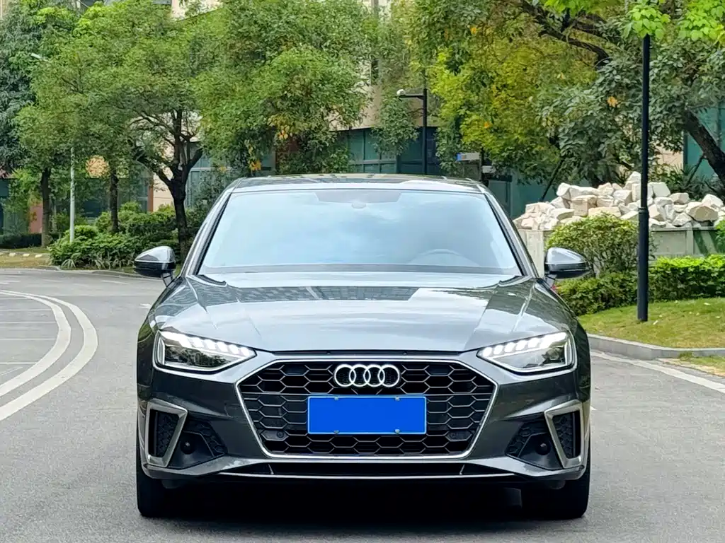 Audi A4L 2021 40 TFSI Advanced Life Edition купить на сайте DeffCars