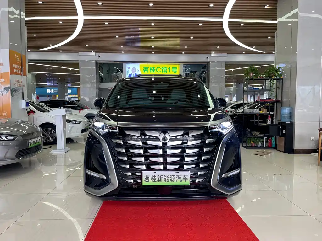 Denza D9 2022 DM-i 970 four-wheel drive premium model купить на сайте DeffCars