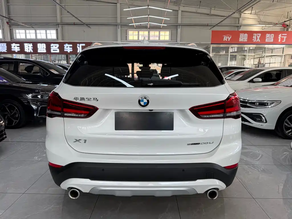 BMW X1 2022 sDrive20Li Fashion Model купить на сайте DeffCars