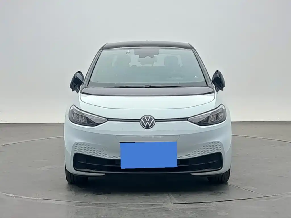 Volkswagen ID.3 2023 upgraded model pure smart version купить на сайте DeffCars