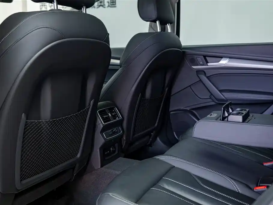 Audi Q5L 2022 40T luxury and dynamic model купить на сайте DeffCars