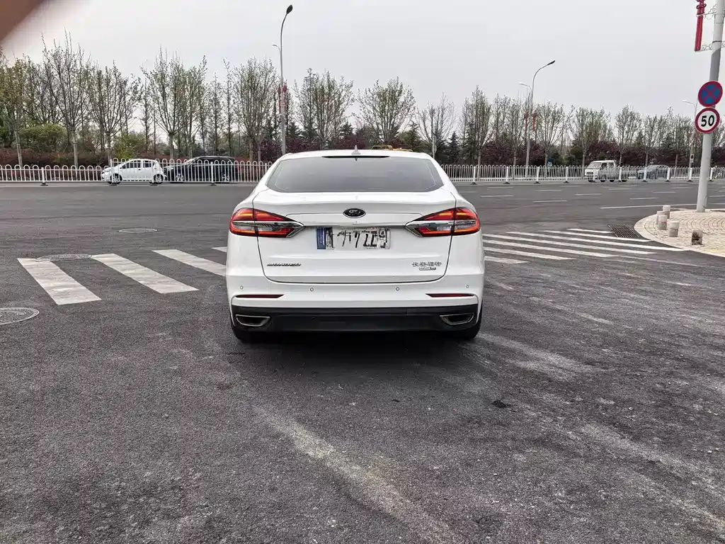 Mondeo 2020 EcoBoost 200 Fashion Model купить на сайте DeffCars
