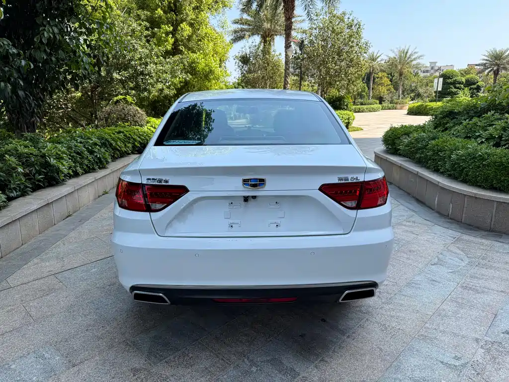 Emgrand GL 2017 1.8L DCT Elite купить на сайте DeffCars