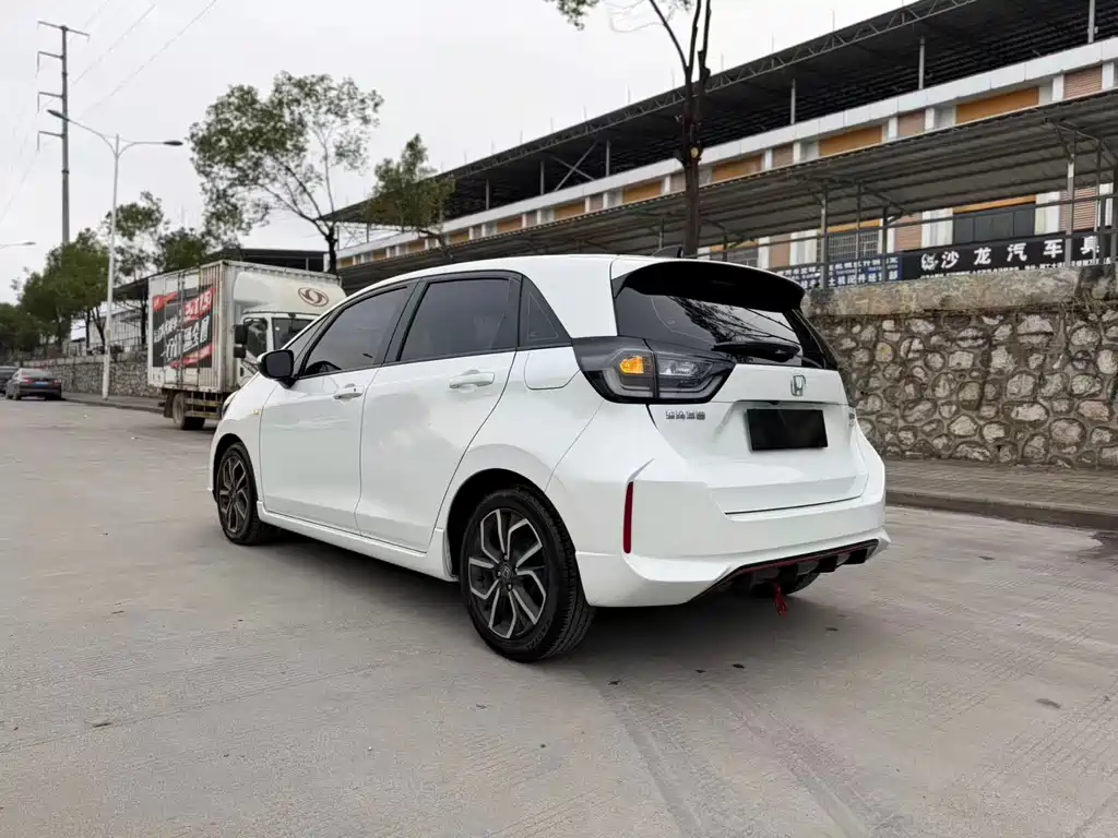 LIFE 2021 1.5L CVT SPO-SS Smart Edition купить на сайте DeffCars
