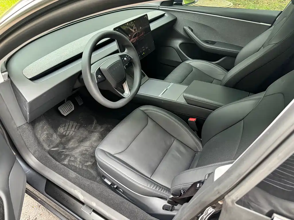 Model 3 2023 rear-wheel drive version купить на сайте DeffCars