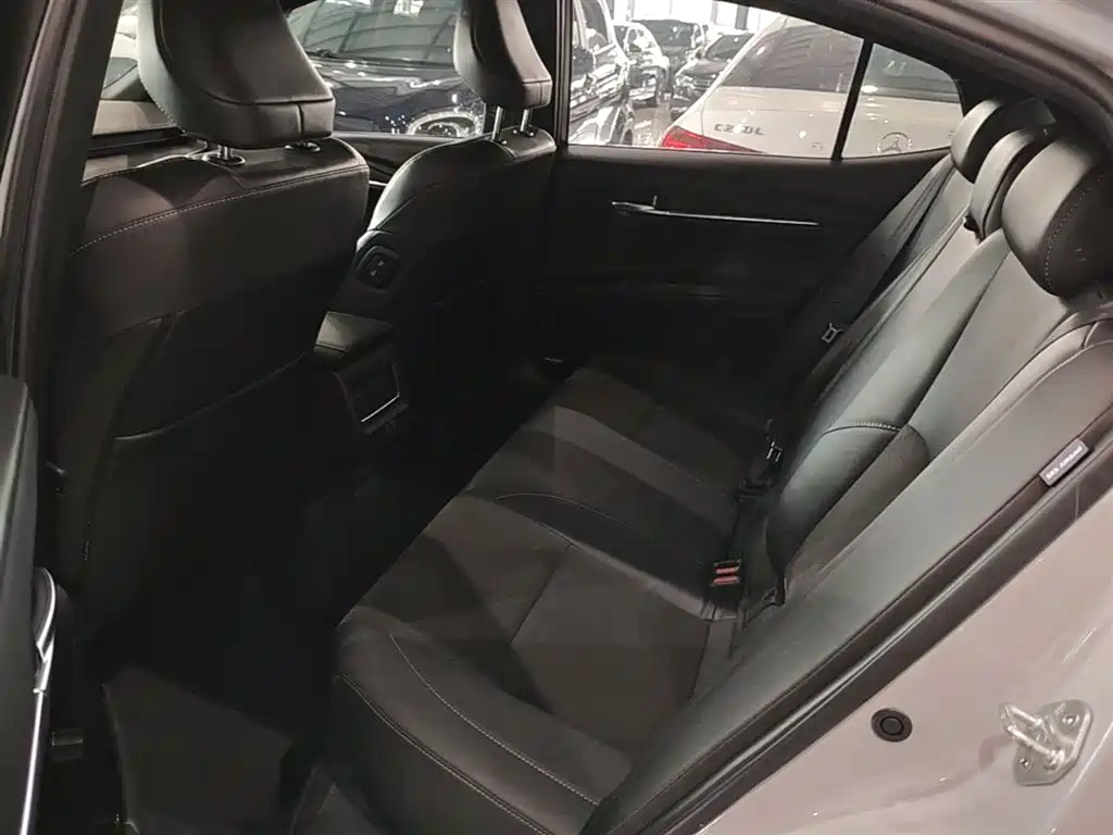 Camry 2024 2.0S Sport Edition купить на сайте DeffCars