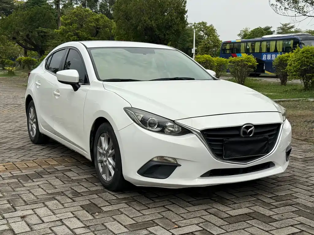 Mazda3 Angkesela 2014 Sedan 1.5L Manual Comfort Type купить на сайте DeffCars