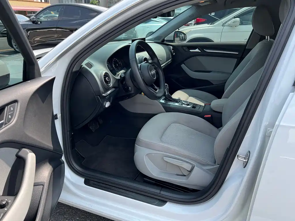 Audi A3 2020 facelift Sportback 35 TFSI Enterprising National VI купить на сайте DeffCars