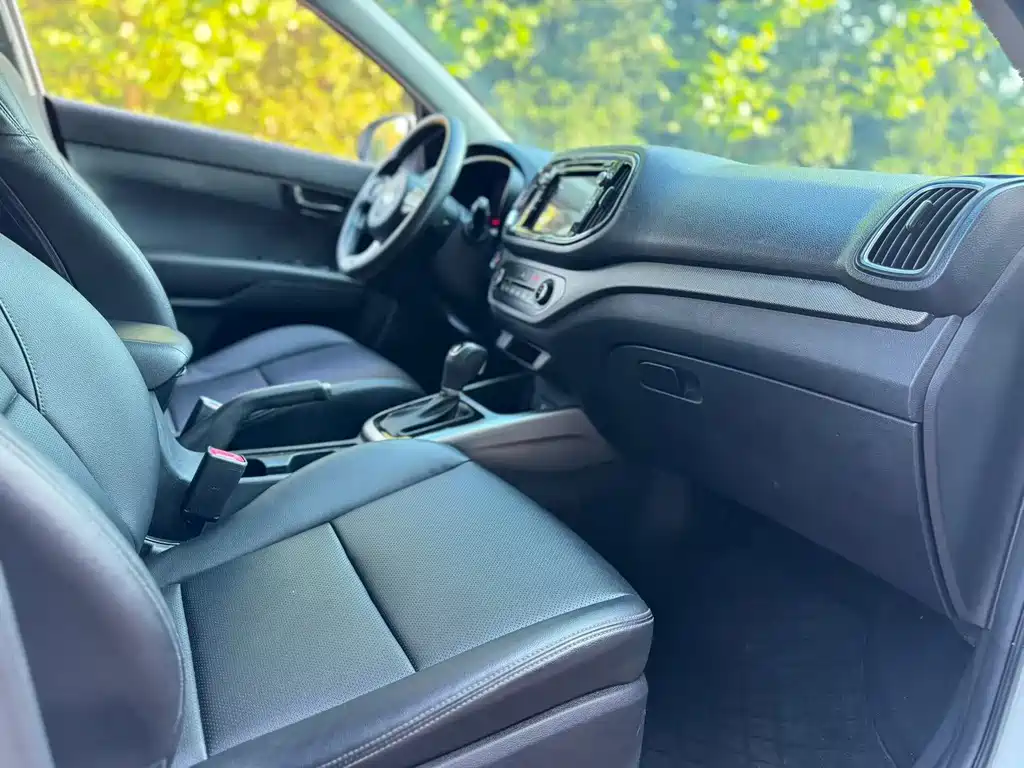 KX3 Ao Run (Seltos) 2015款 1.6L 自动两驱GLS купить на сайте DeffCars