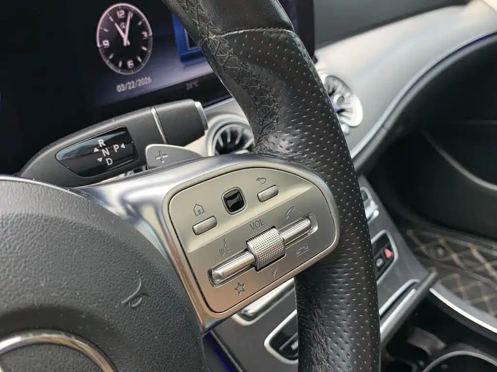 Mercedes-Benz E-Class (Imported) 2020 E 260 Sports Edition купить на сайте DeffCars