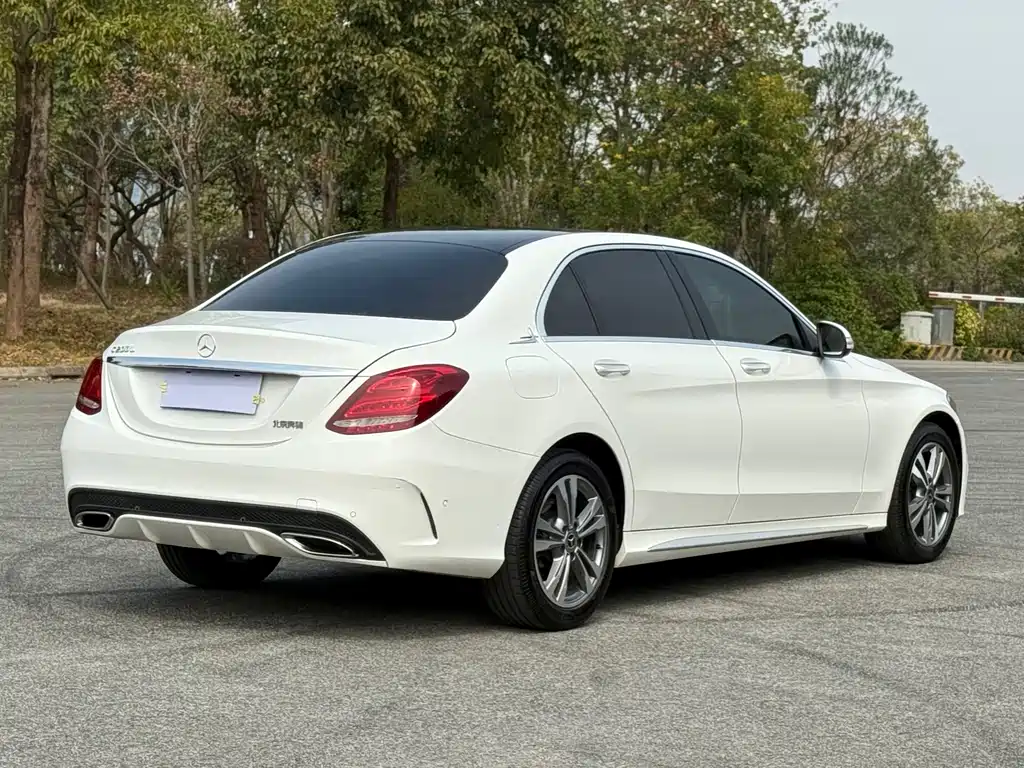 Mercedes-Benz C-Class 2018 C 200 L Sports Edition купить на сайте DeffCars