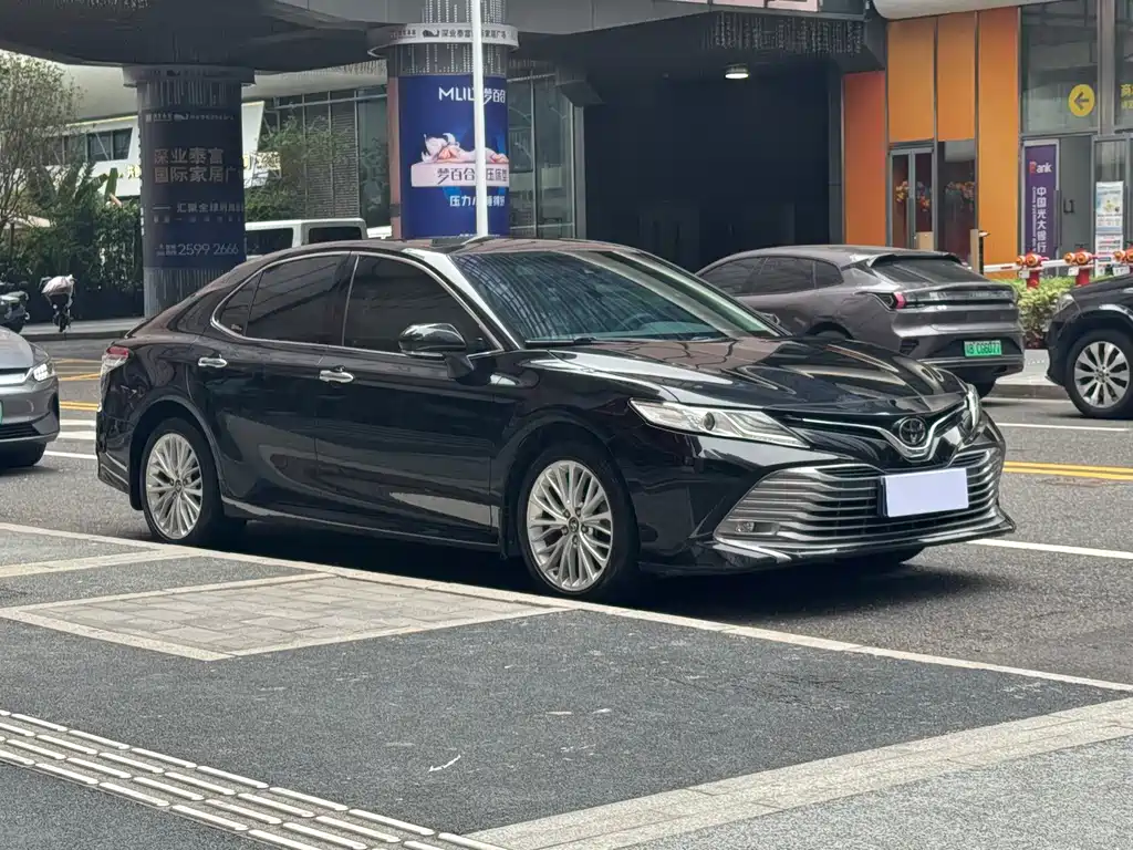 Camry 2019 2.5G Deluxe Edition National V купить на сайте DeffCars