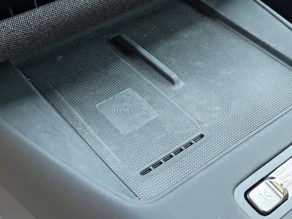 Volvo XC70 Plug-in Hybrid 2026 Four-wheel Drive Super Long Range Plus купить на сайте DeffCars