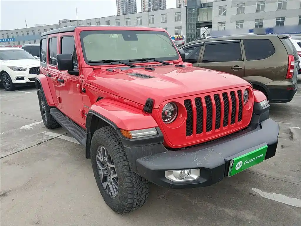 Wrangler New Energy 2021 Four-door 2.0T 4xe Sahara купить на сайте DeffCars