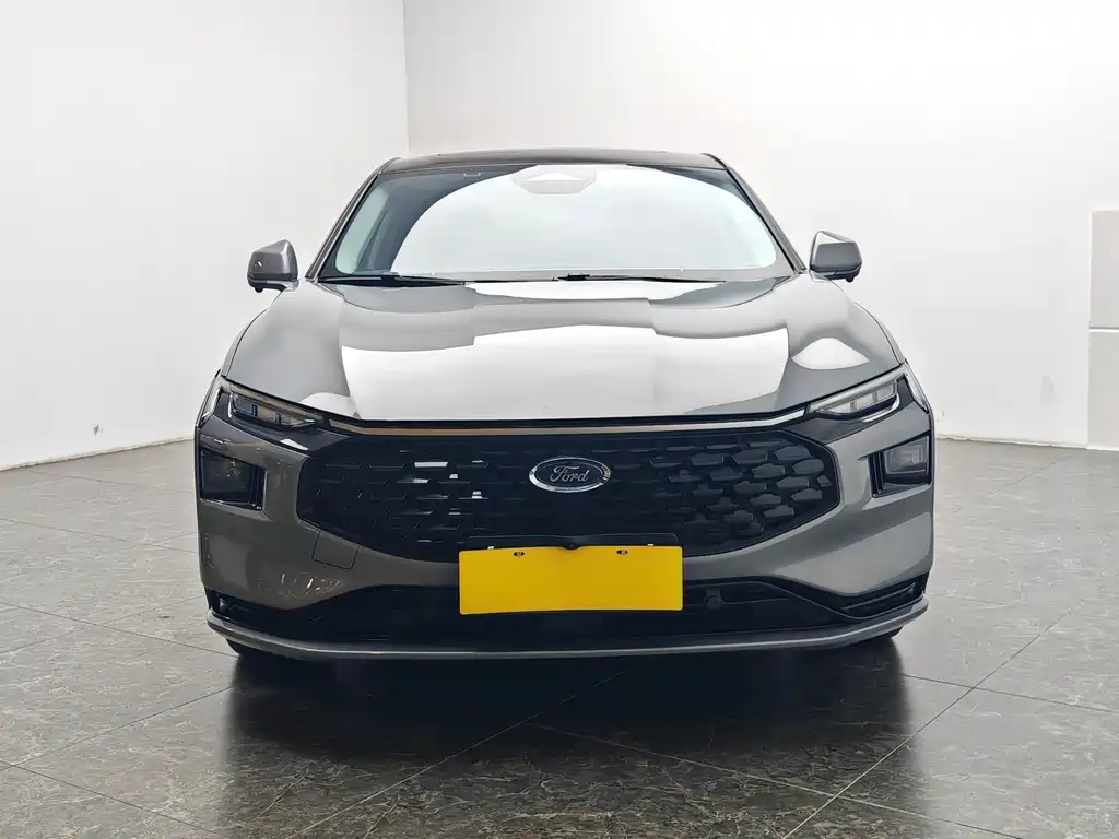 Mondeo 2023 EcoBoost 180 Luxury купить на сайте DeffCars