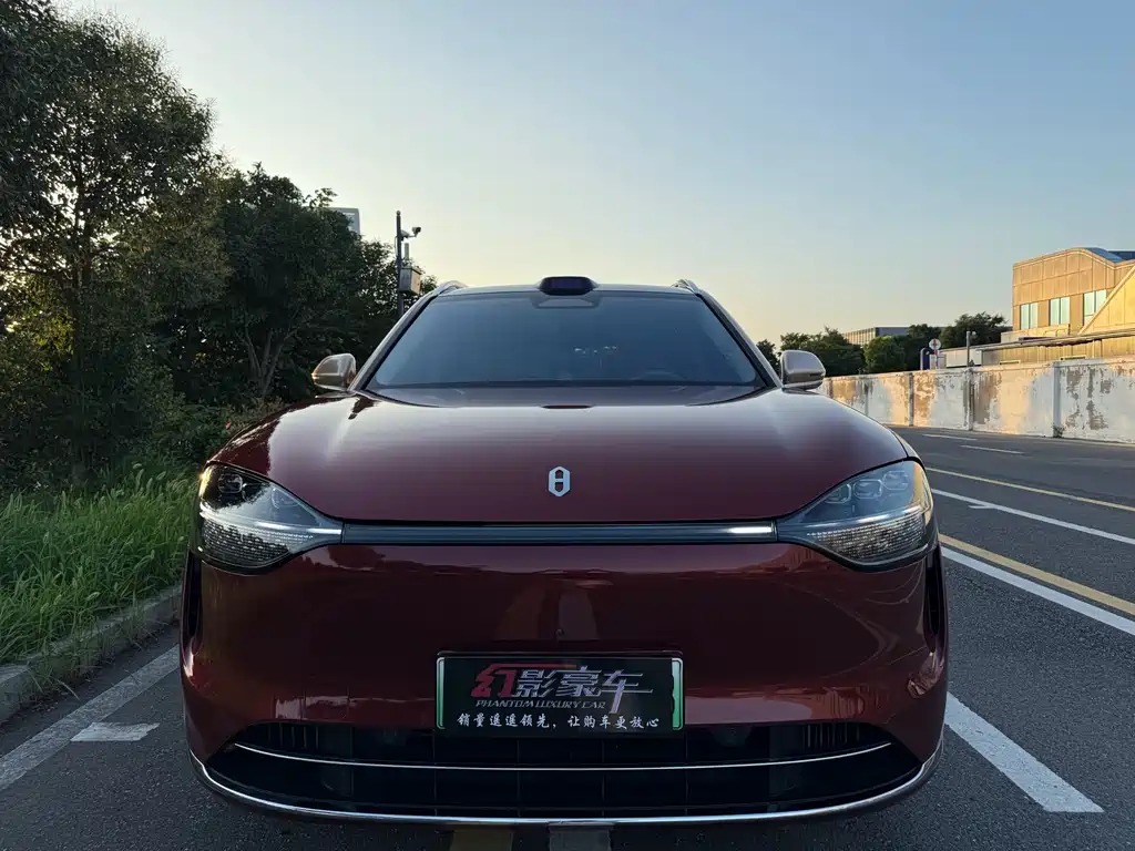 Wenjie M9 2024 extended range Max version 42kWh 5-seater version купить на сайте DeffCars