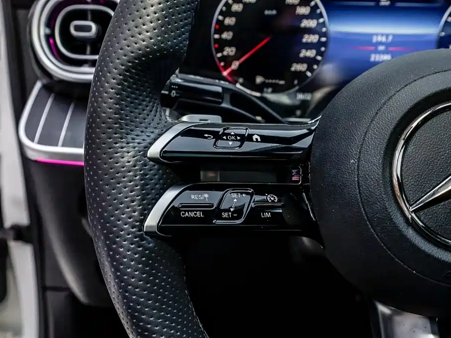 Mercedes-Benz C-Class 2022 facelift C 260 L sports version купить на сайте DeffCars