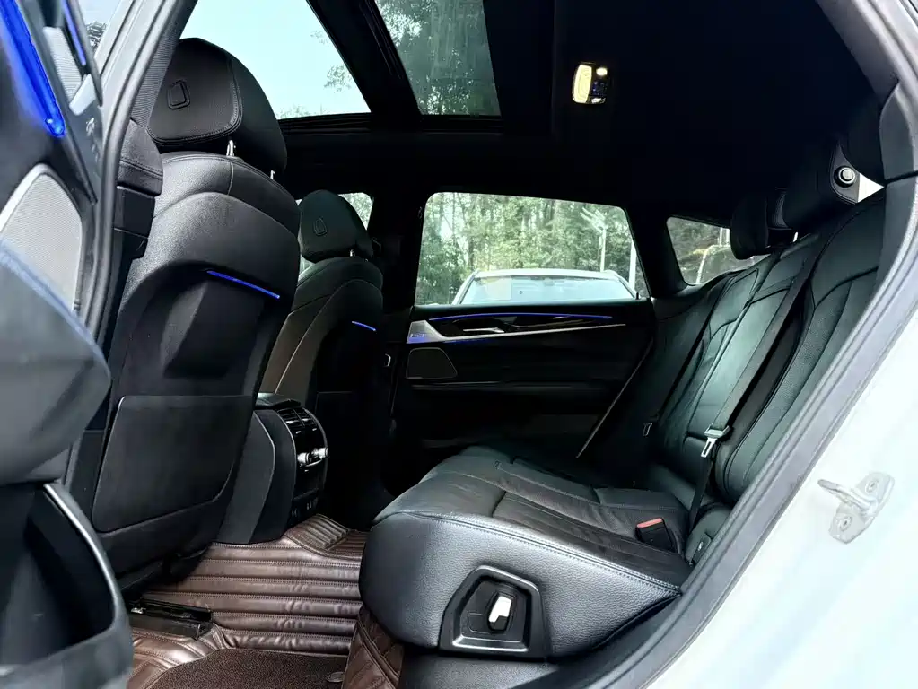 BMW 6 Series GT 2020 630i M Sports Package купить на сайте DeffCars